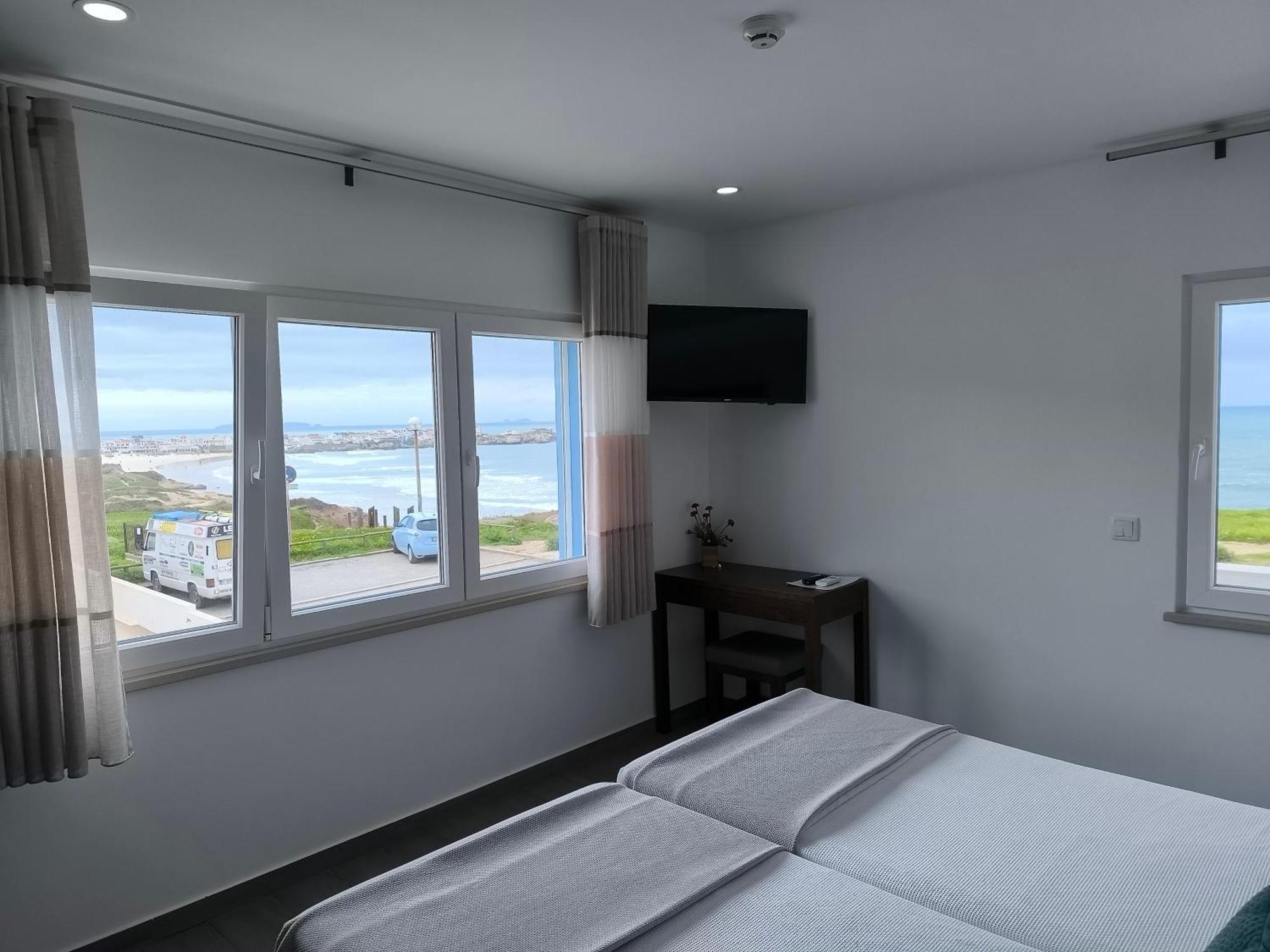 Baleal 4 Surf II Bed & Breakfast Ruang foto