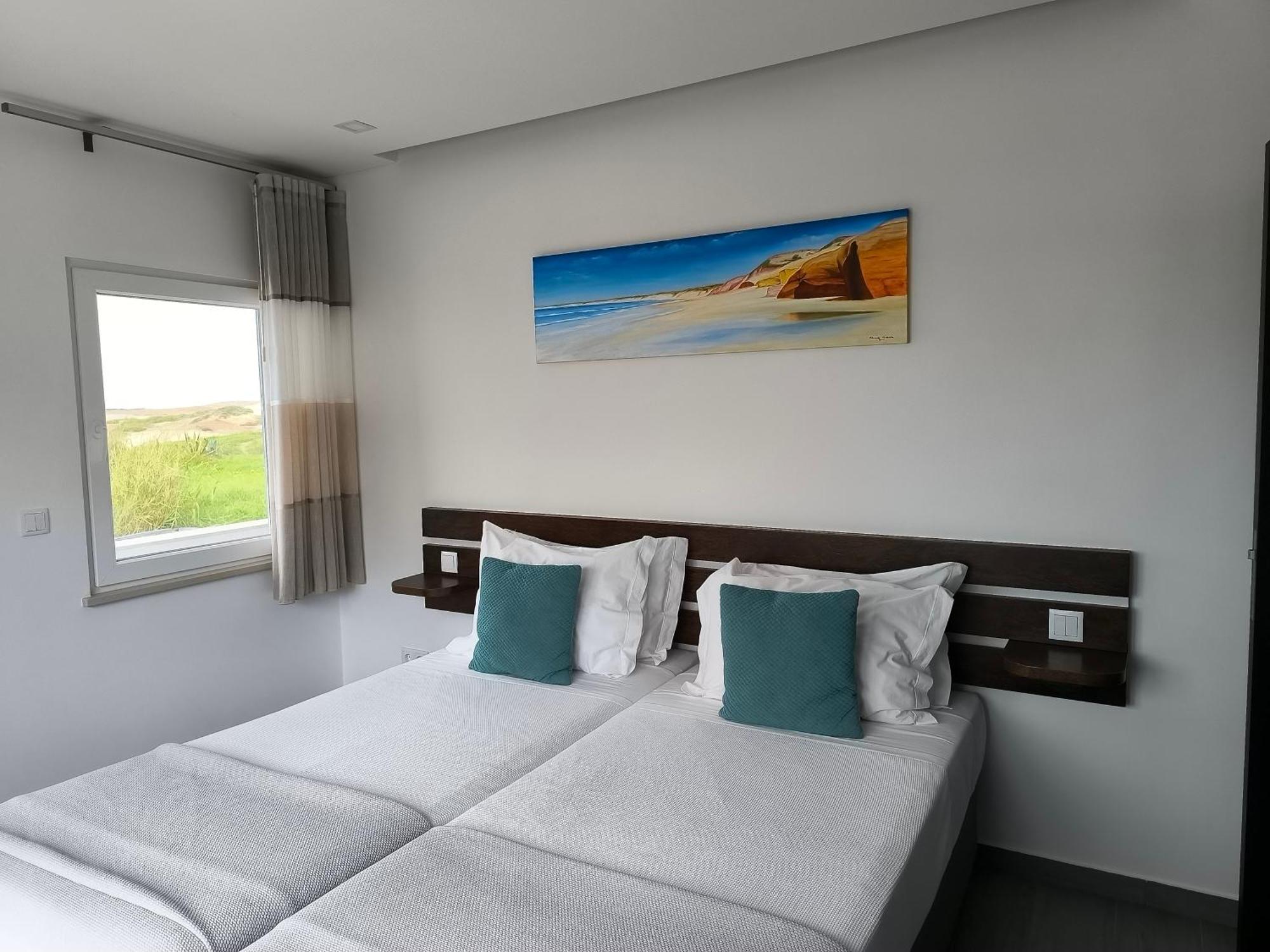 Baleal 4 Surf II Bed & Breakfast Bagian luar foto